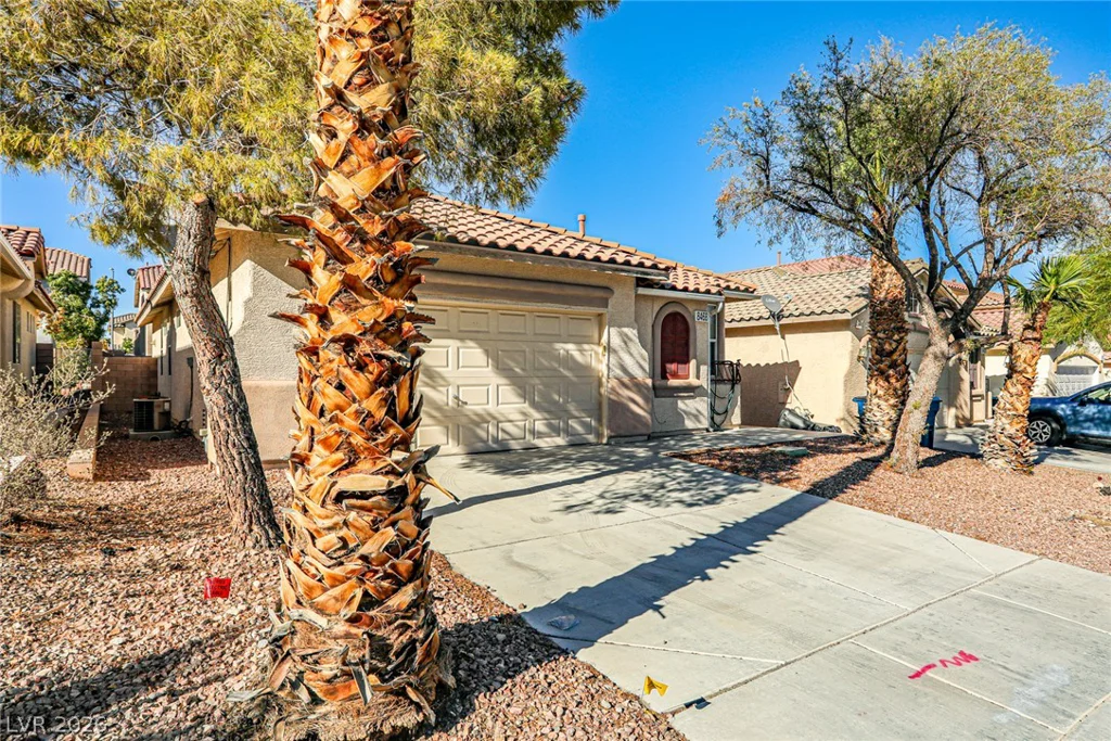 8468 REGAL HILLS, Las Vegas, NV 89117
