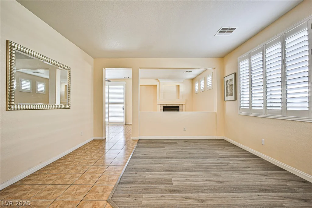8468 REGAL HILLS, Las Vegas, NV 89117