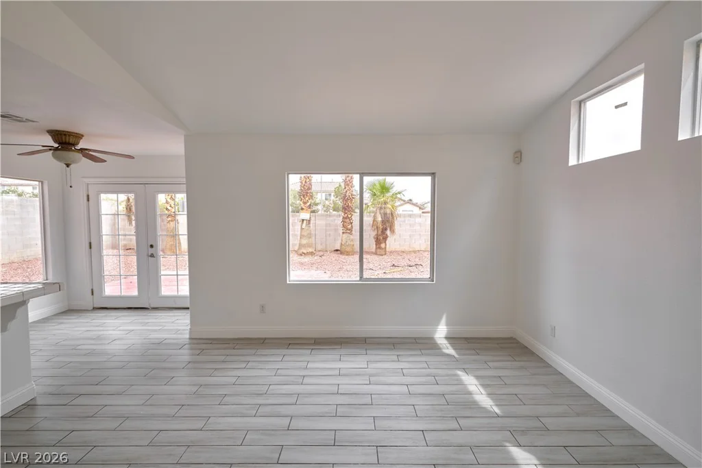 8048 Kentshire, Las Vegas, NV 89117