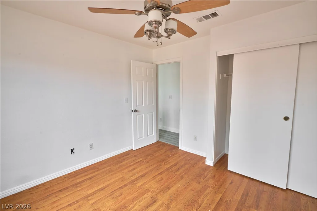 8048 Kentshire, Las Vegas, NV 89117