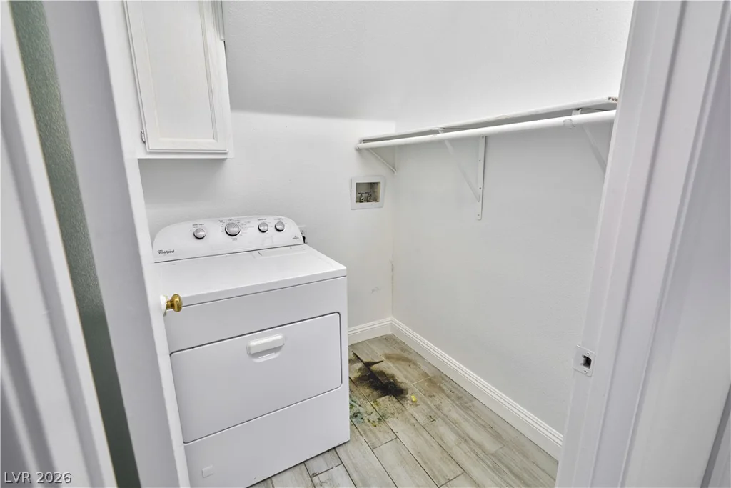 8048 Kentshire, Las Vegas, NV 89117