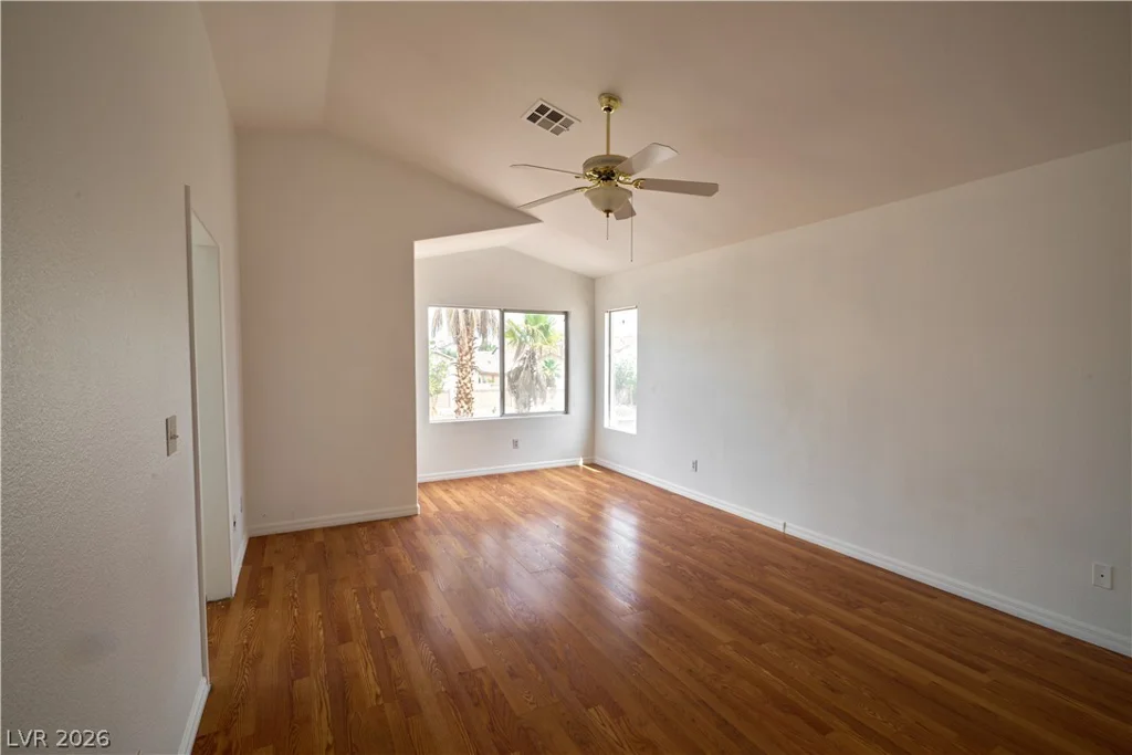 8048 Kentshire, Las Vegas, NV 89117