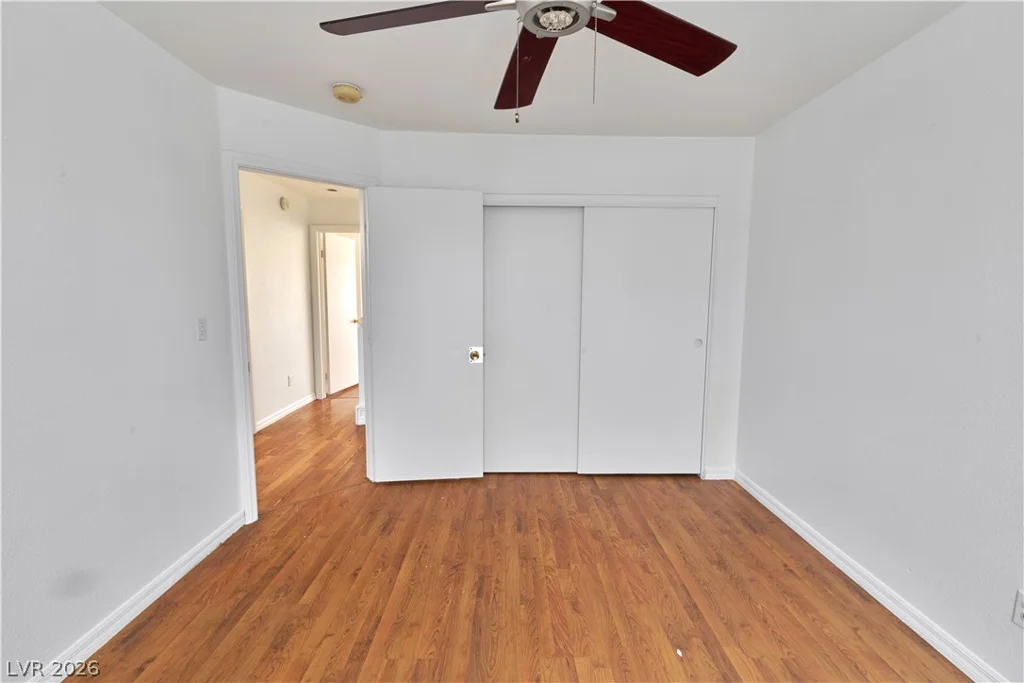 8048 Kentshire, Las Vegas, NV 89117