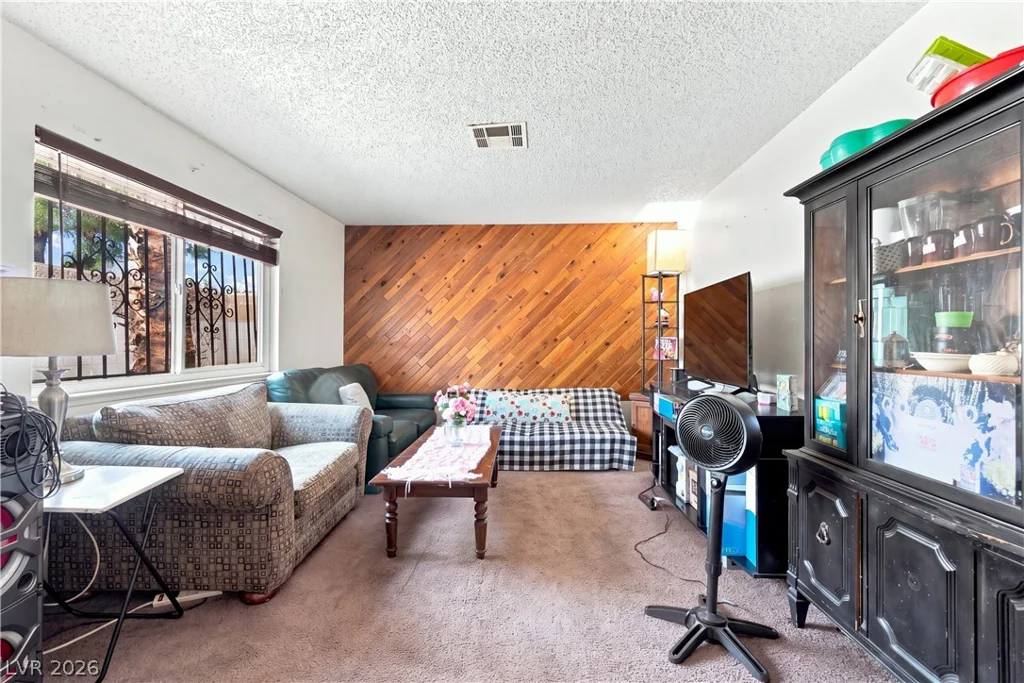 849 Hedge, Las Vegas, NV 89110
