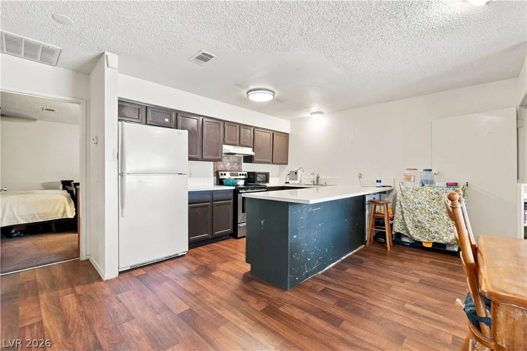 849 Hedge, Las Vegas, NV 89110