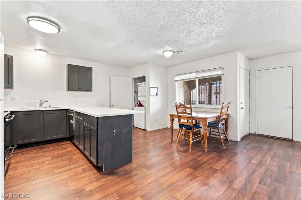 849 Hedge, Las Vegas, NV 89110