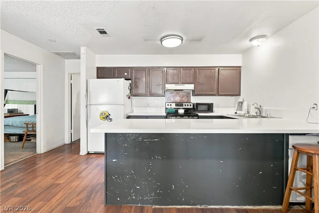 849 Hedge, Las Vegas, NV 89110