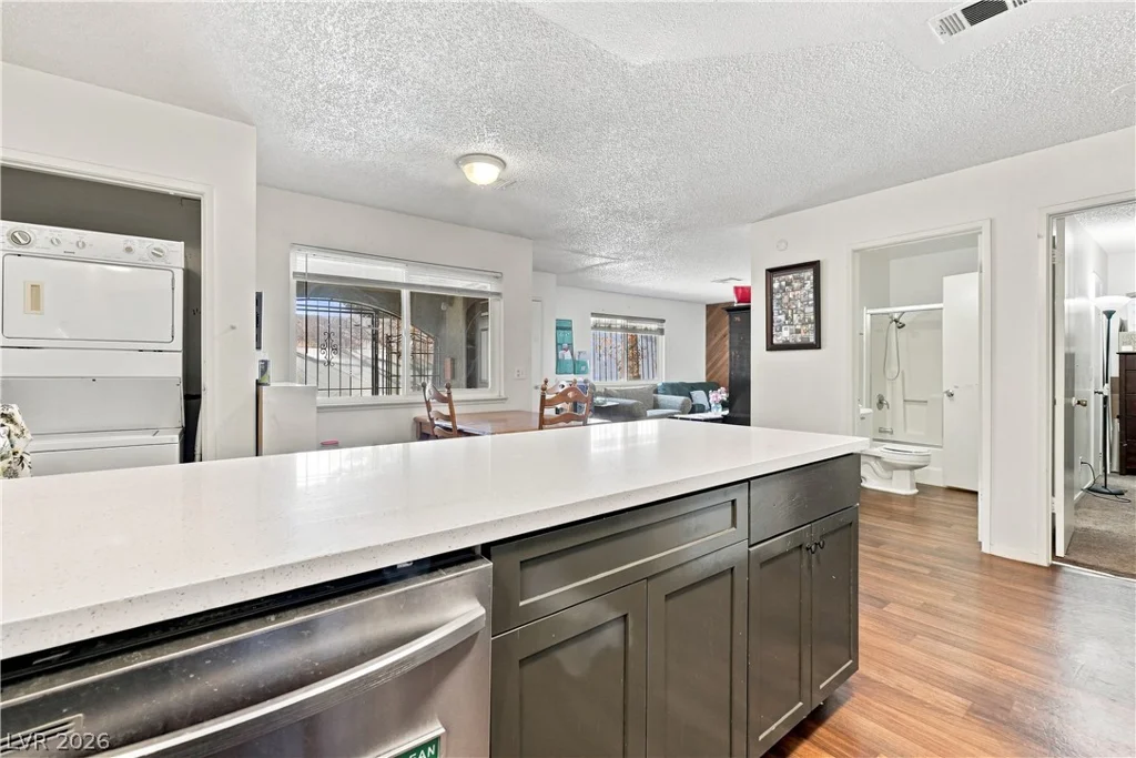 849 Hedge, Las Vegas, NV 89110