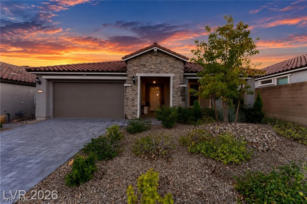 9985 Blackbark, Las Vegas, NV 89166