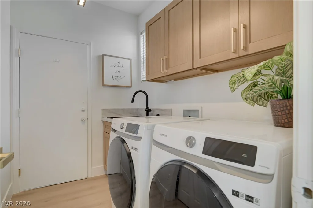 4568 Atlantico, Las Vegas, NV 89135