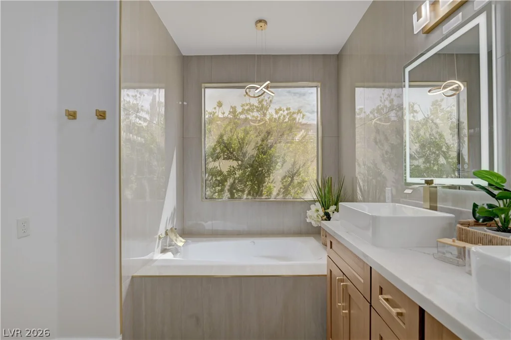 4568 Atlantico, Las Vegas, NV 89135