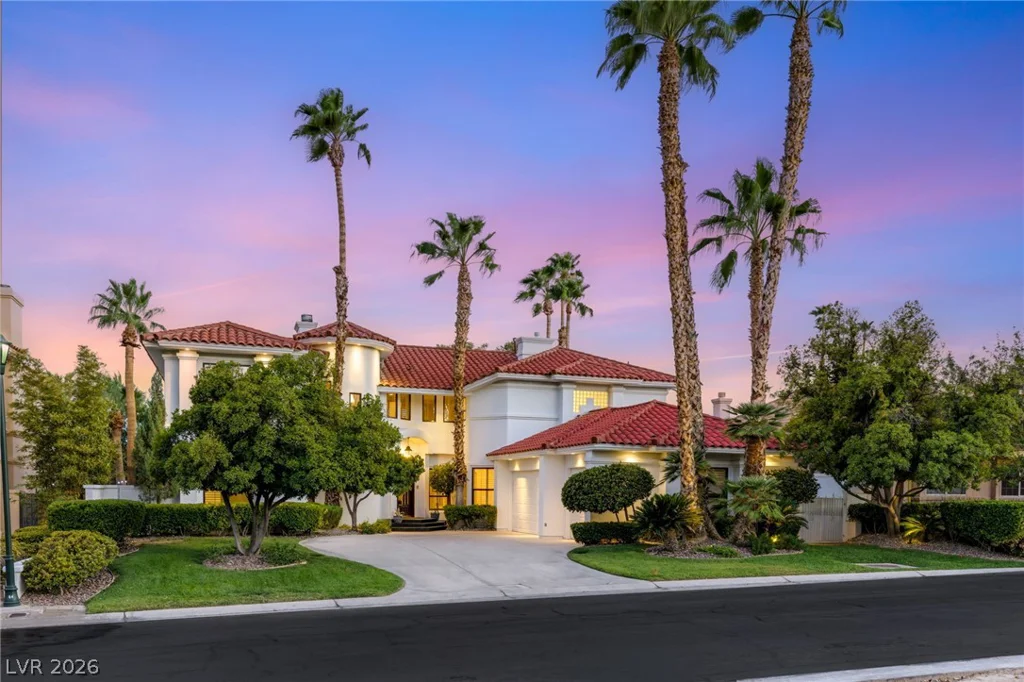 8901 Robinson Ridge, Las Vegas, NV 89117