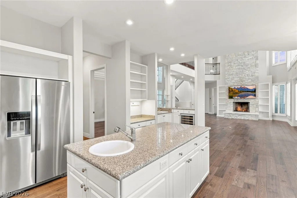 8901 Robinson Ridge, Las Vegas, NV 89117