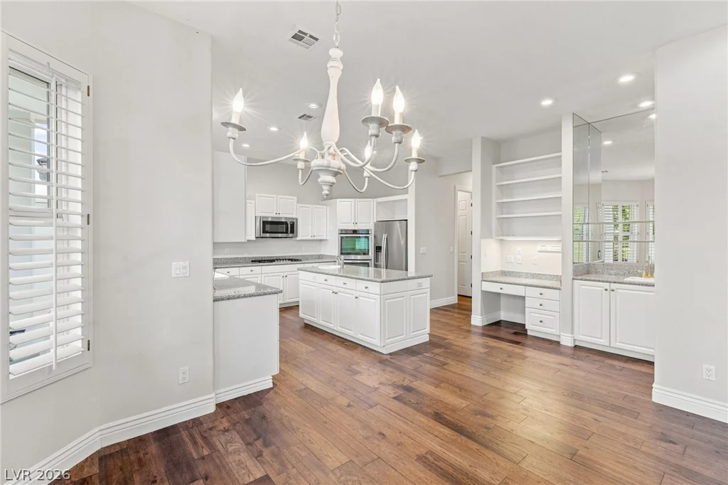 8901 Robinson Ridge, Las Vegas, NV 89117