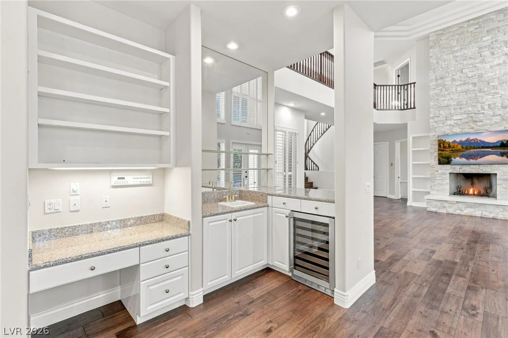 8901 Robinson Ridge, Las Vegas, NV 89117