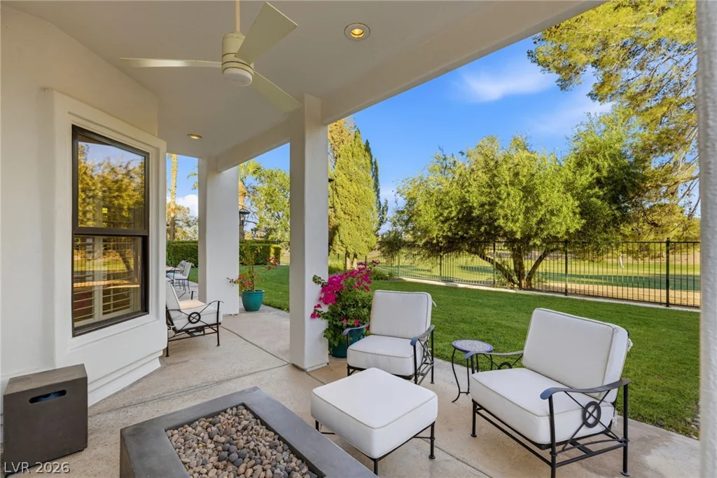 8901 Robinson Ridge, Las Vegas, NV 89117