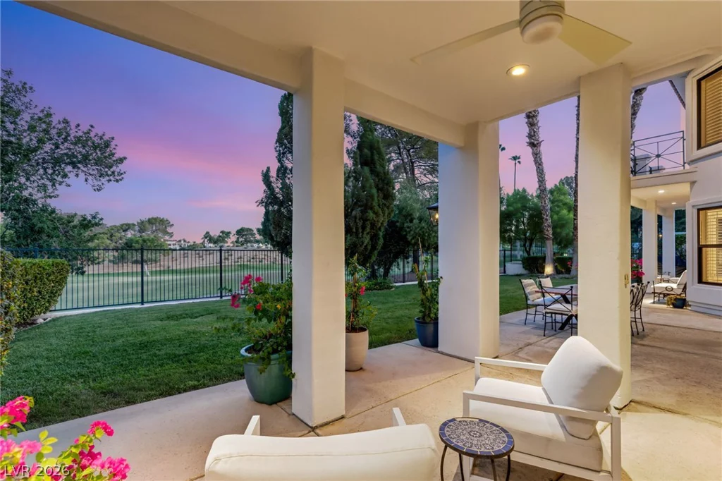 8901 Robinson Ridge, Las Vegas, NV 89117