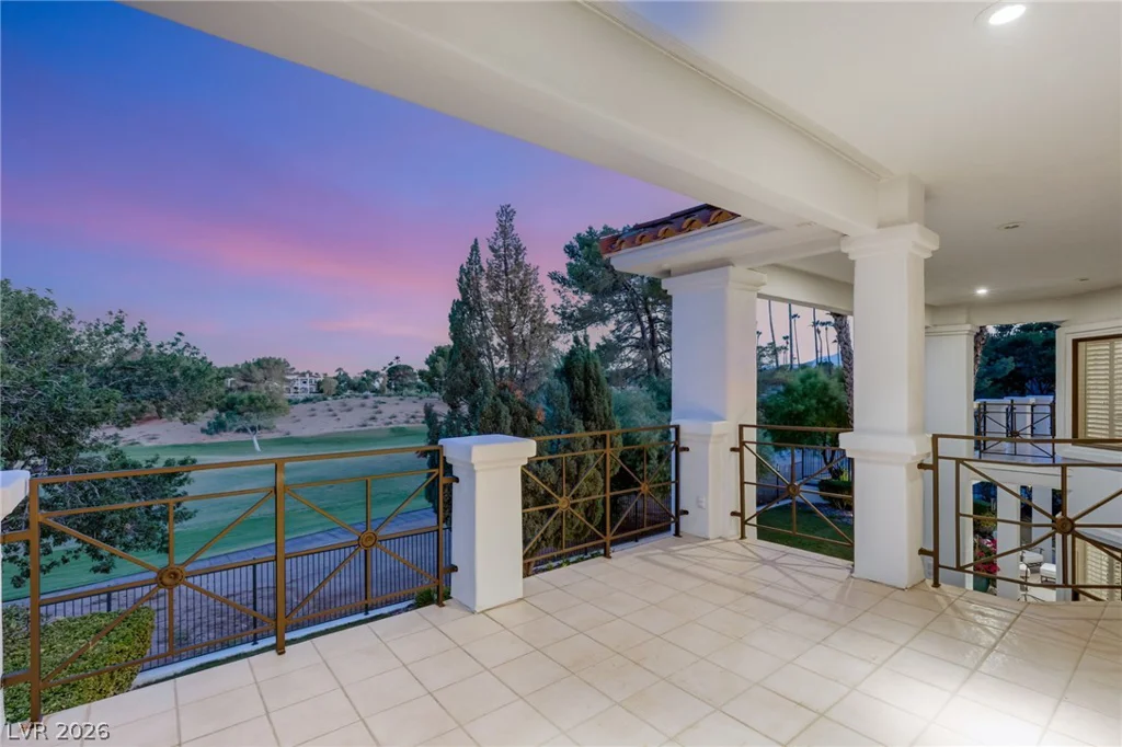 8901 Robinson Ridge, Las Vegas, NV 89117
