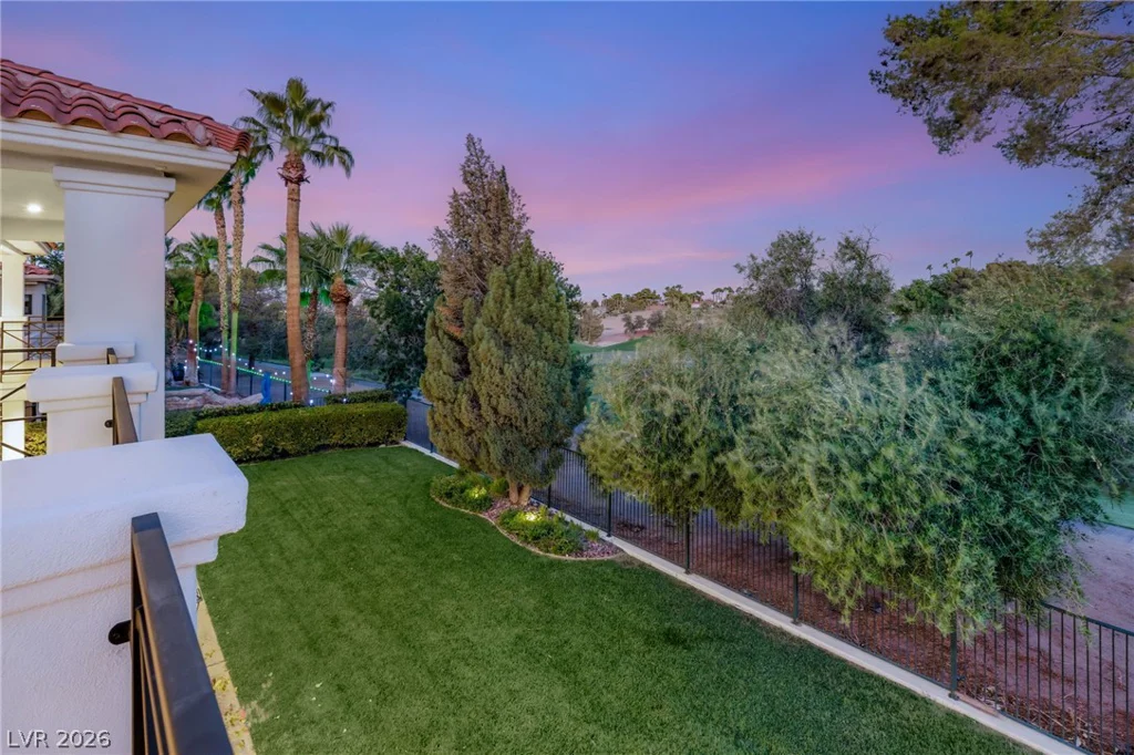 8901 Robinson Ridge, Las Vegas, NV 89117