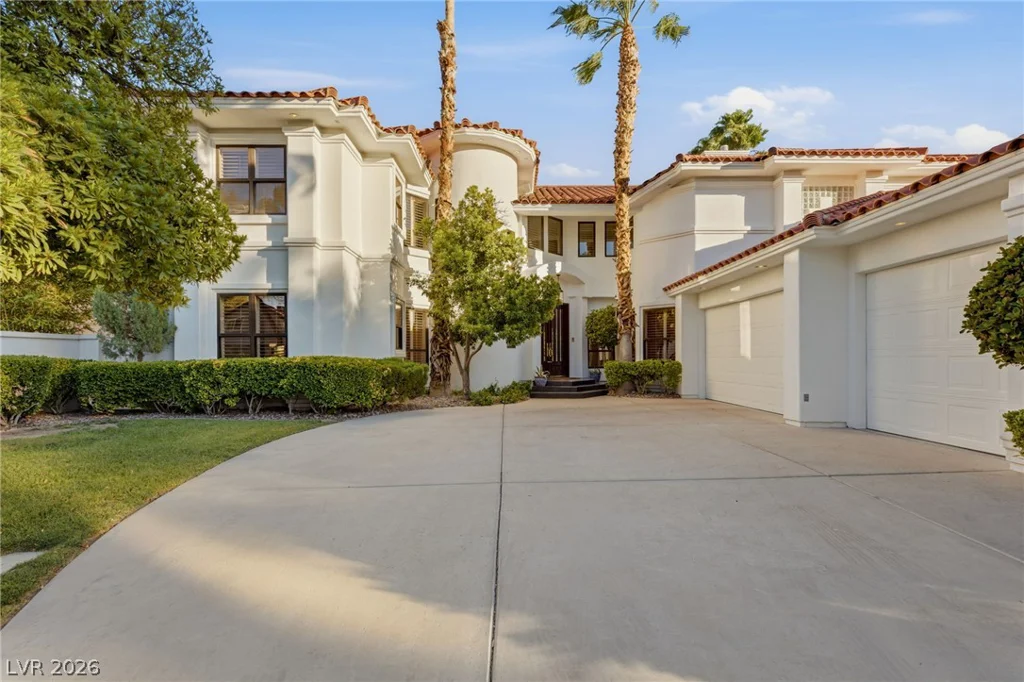 8901 Robinson Ridge, Las Vegas, NV 89117