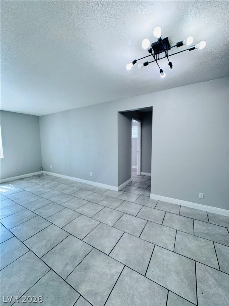 3671 Villa Knolls East, Las Vegas, NV 89120