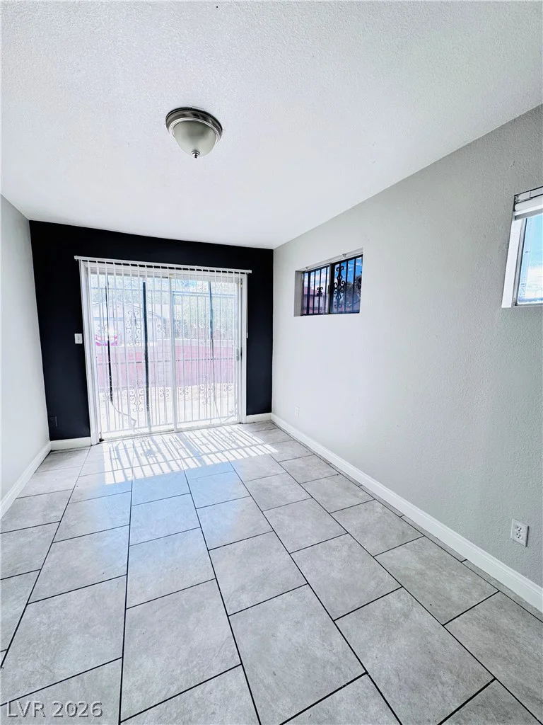 3671 Villa Knolls East, Las Vegas, NV 89120
