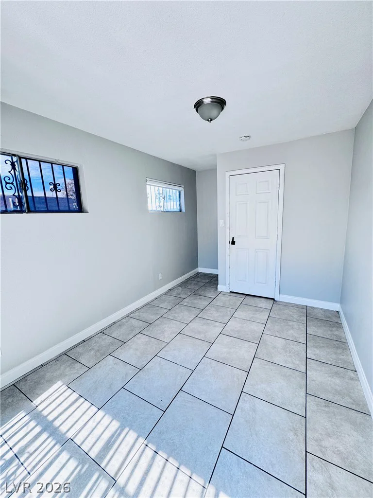 3671 Villa Knolls East, Las Vegas, NV 89120
