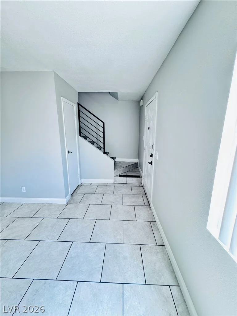 3671 Villa Knolls East, Las Vegas, NV 89120