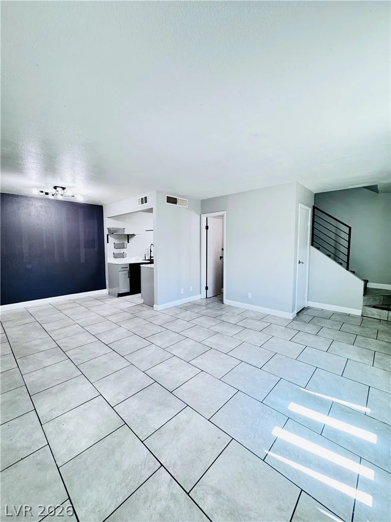 3671 Villa Knolls East, Las Vegas, NV 89120