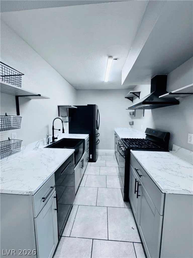 3671 Villa Knolls East, Las Vegas, NV 89120