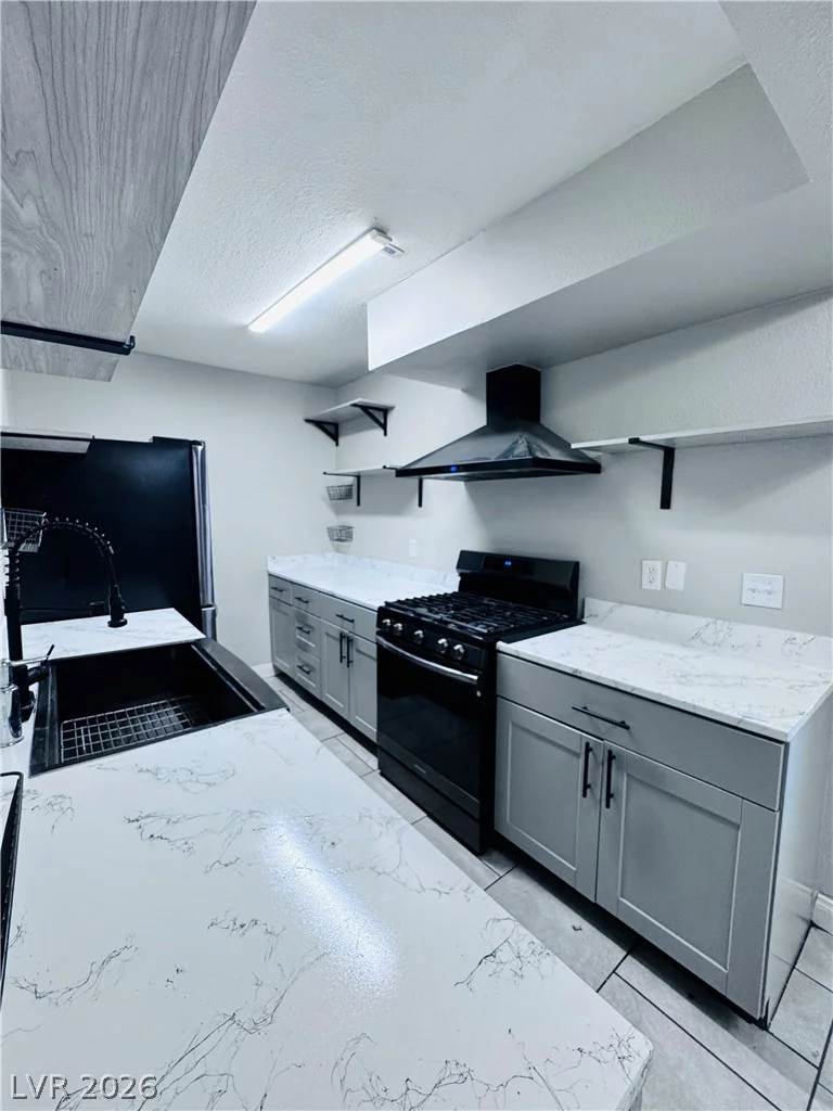 3671 Villa Knolls East, Las Vegas, NV 89120