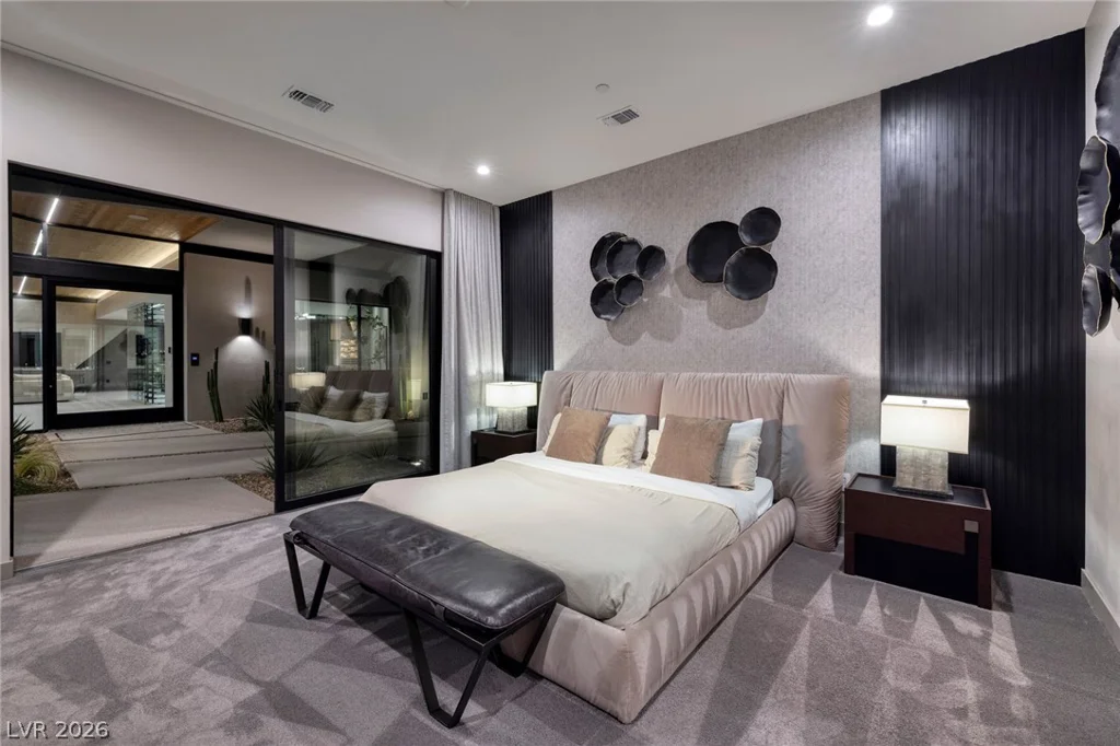 705 Dragon Peak, Henderson, NV 89012