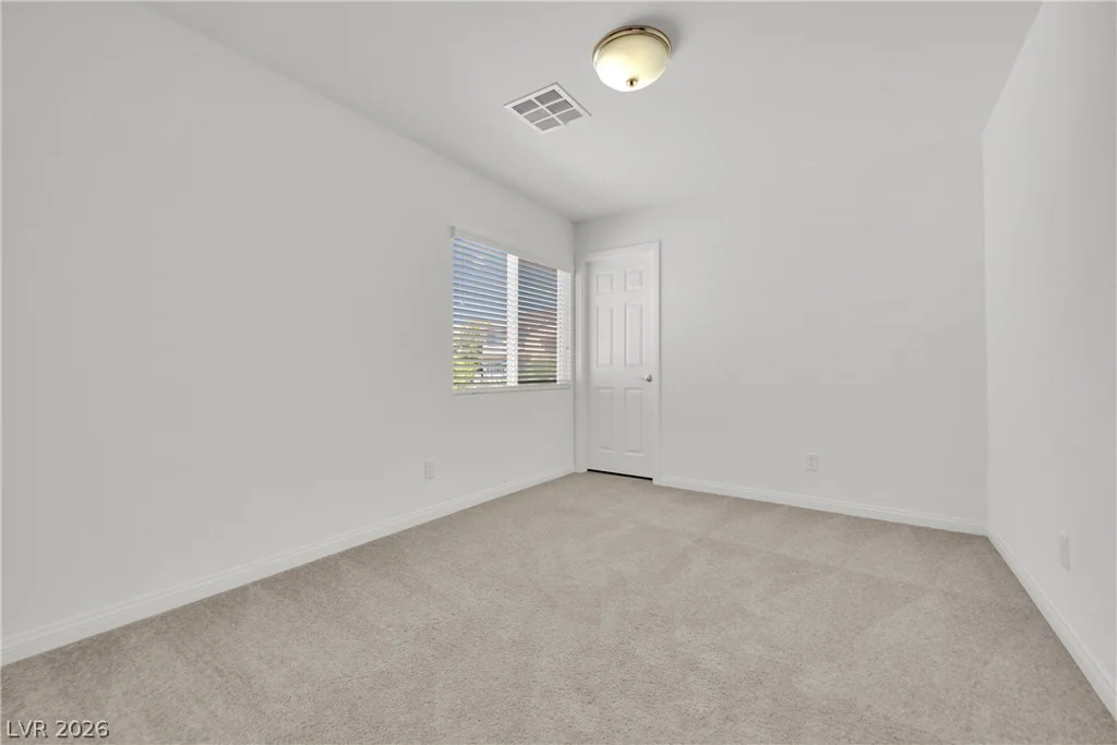9747 Hawk Crest, Las Vegas, NV 89141