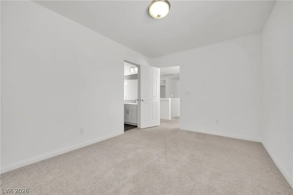 9747 Hawk Crest, Las Vegas, NV 89141