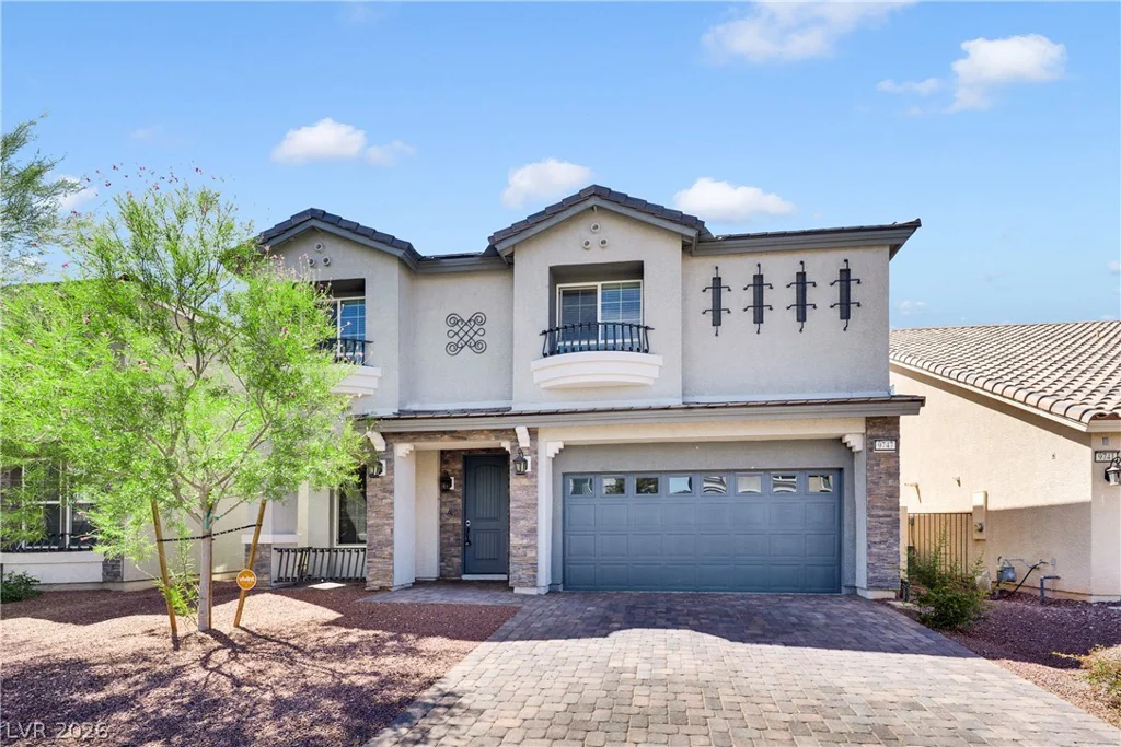9747 Hawk Crest, Las Vegas, NV 89141