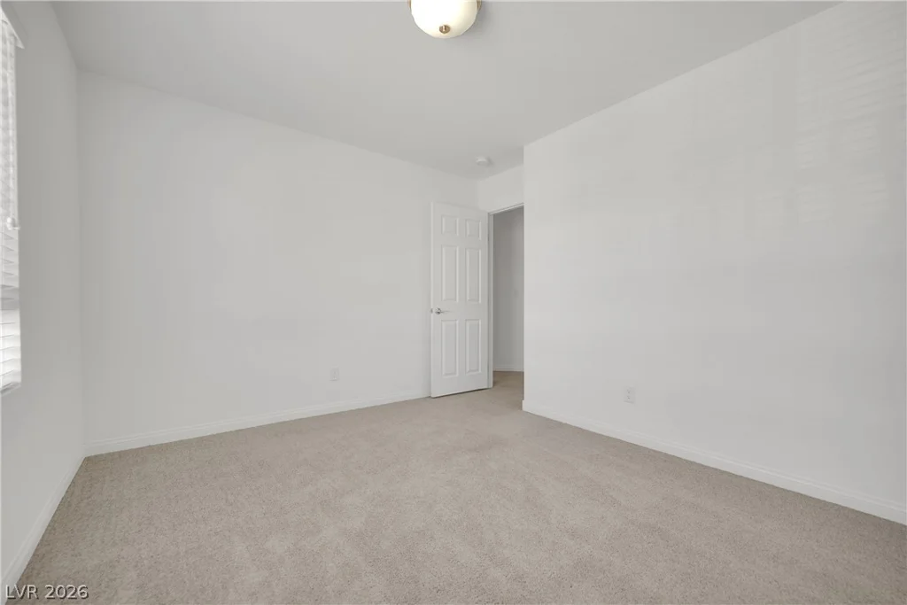 9747 Hawk Crest, Las Vegas, NV 89141