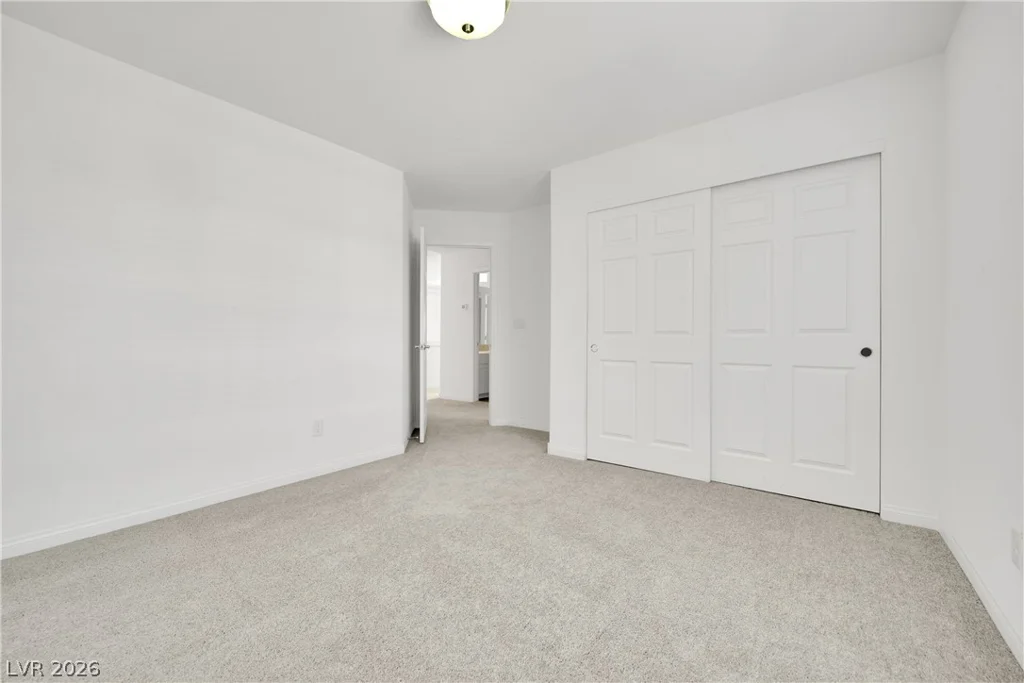 9747 Hawk Crest, Las Vegas, NV 89141