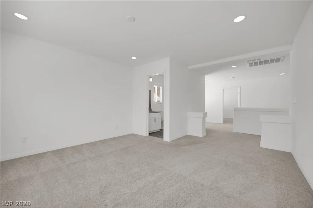 9747 Hawk Crest, Las Vegas, NV 89141