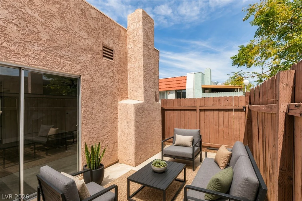3638 Villa Knolls East, Las Vegas, NV 89120