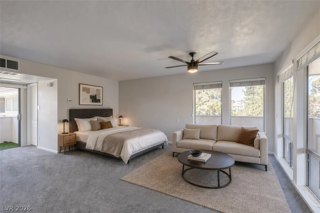 714 Oakmont, Las Vegas, NV 89109