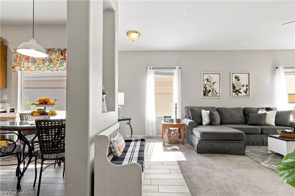 561 Carmel Mesa, Henderson, NV 89012
