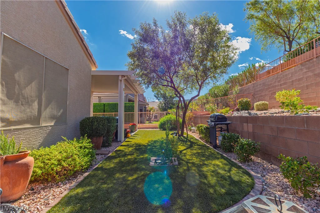 561 Carmel Mesa, Henderson, NV 89012