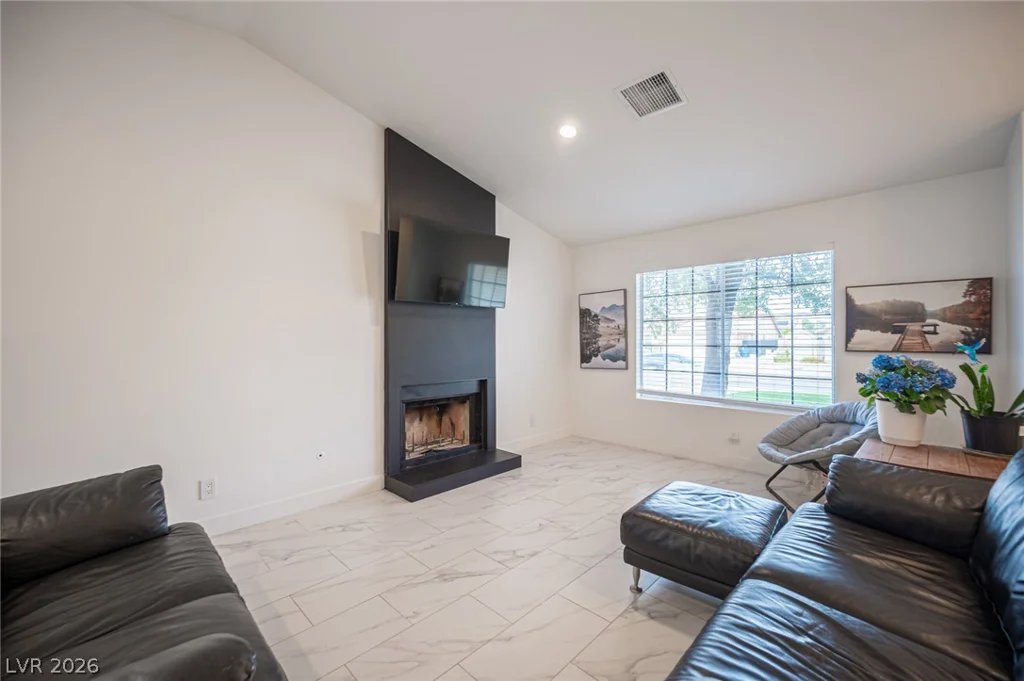 3139 Regal Oak, Henderson, NV 89014