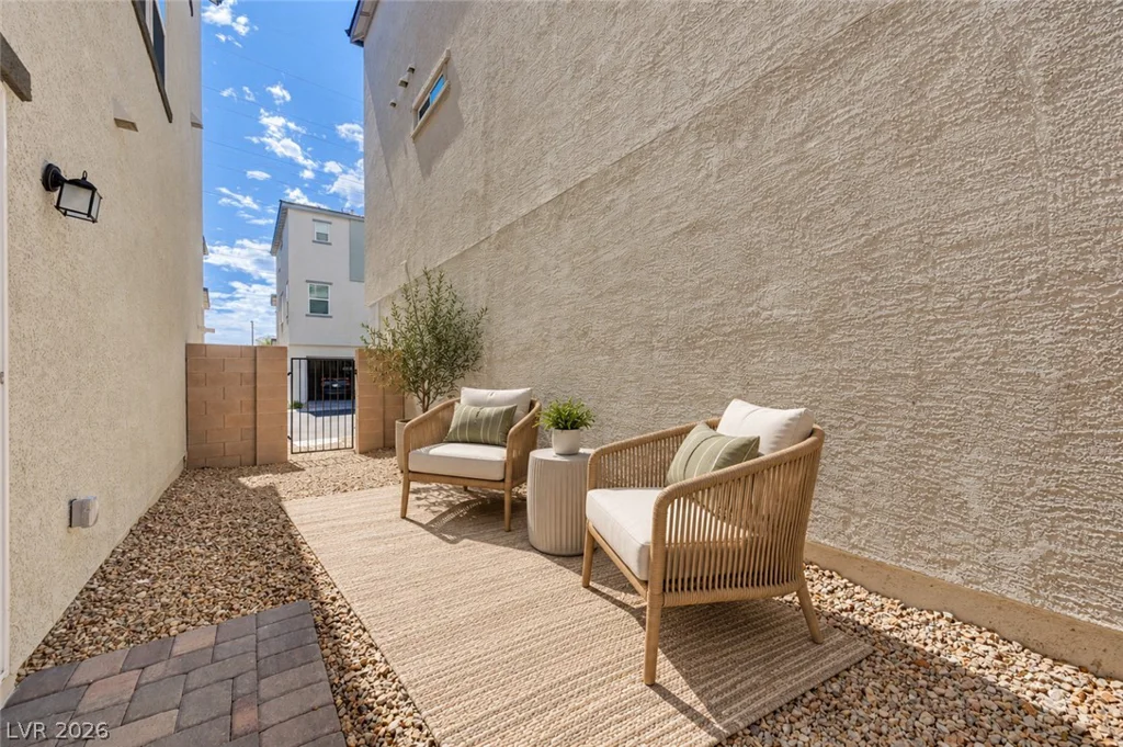 4740 Parkarbor, Las Vegas, NV 89141