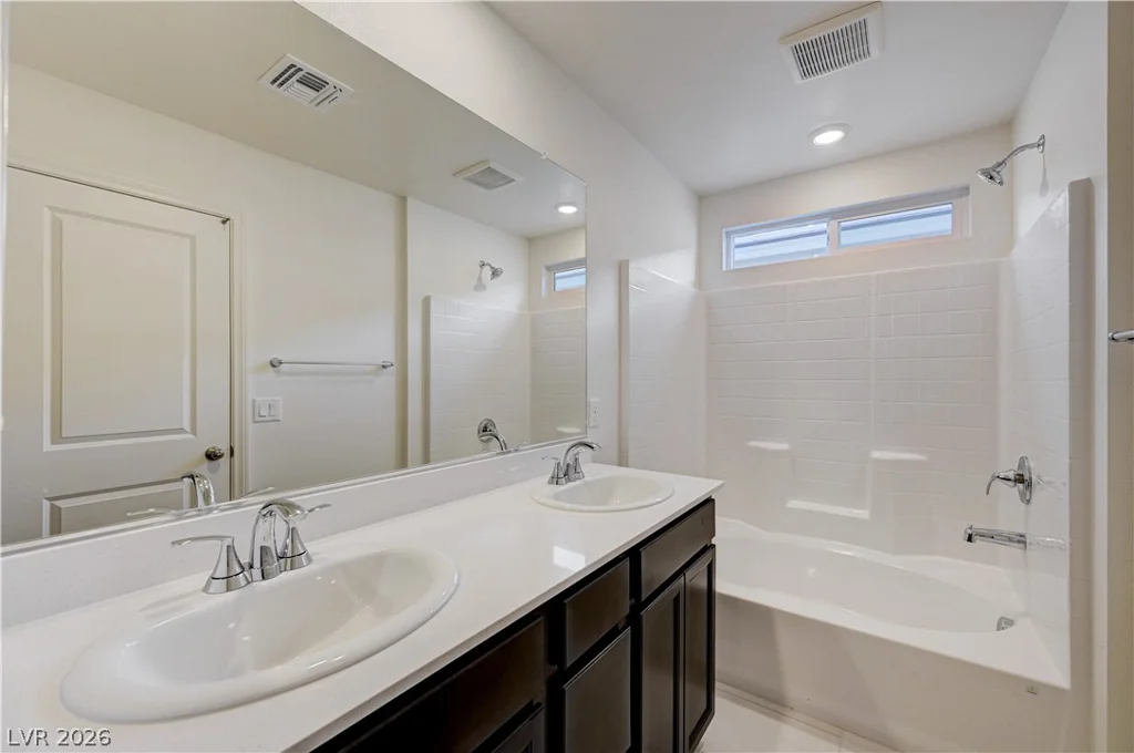 4740 Parkarbor, Las Vegas, NV 89141