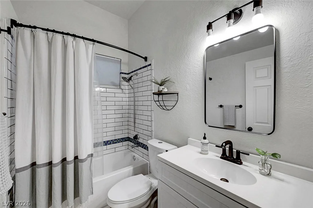 58 Pleasant Dale, Henderson, NV 89074