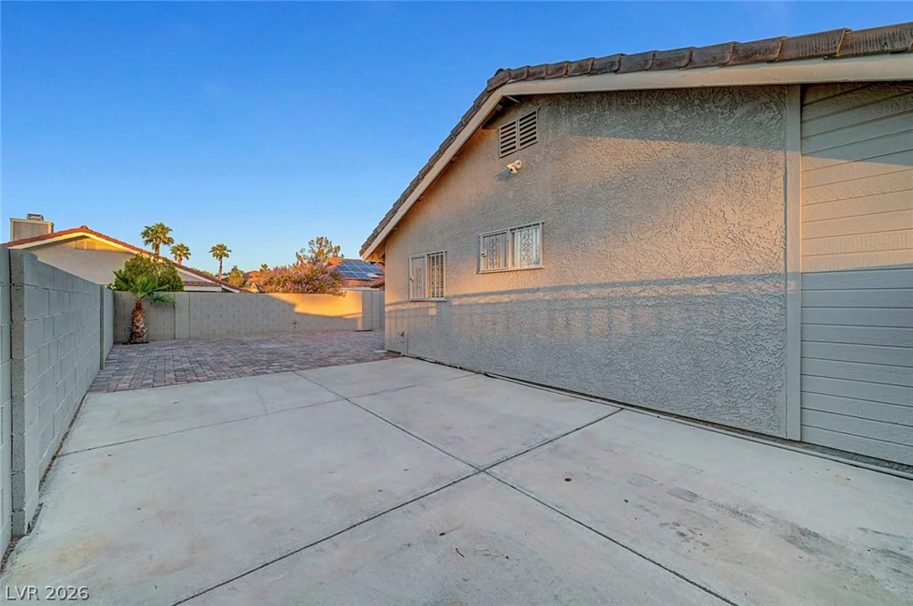 58 Pleasant Dale, Henderson, NV 89074