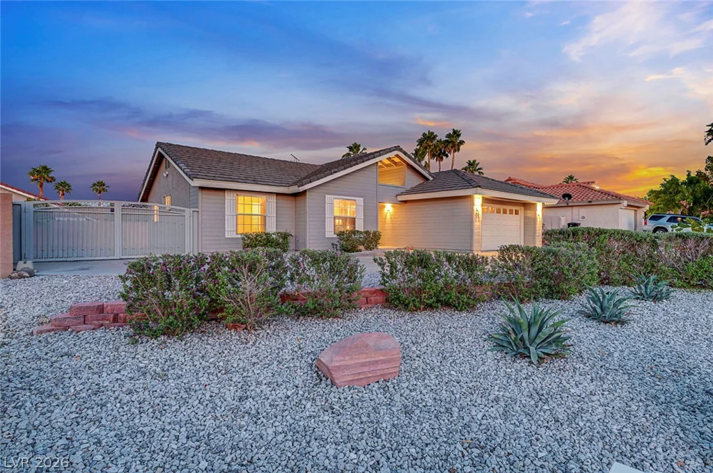 58 Pleasant Dale, Henderson, NV 89074