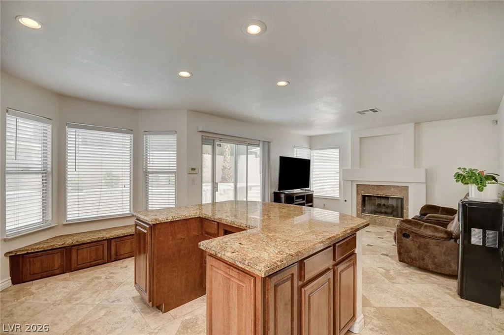2329 Homeland, Las Vegas, NV 89128