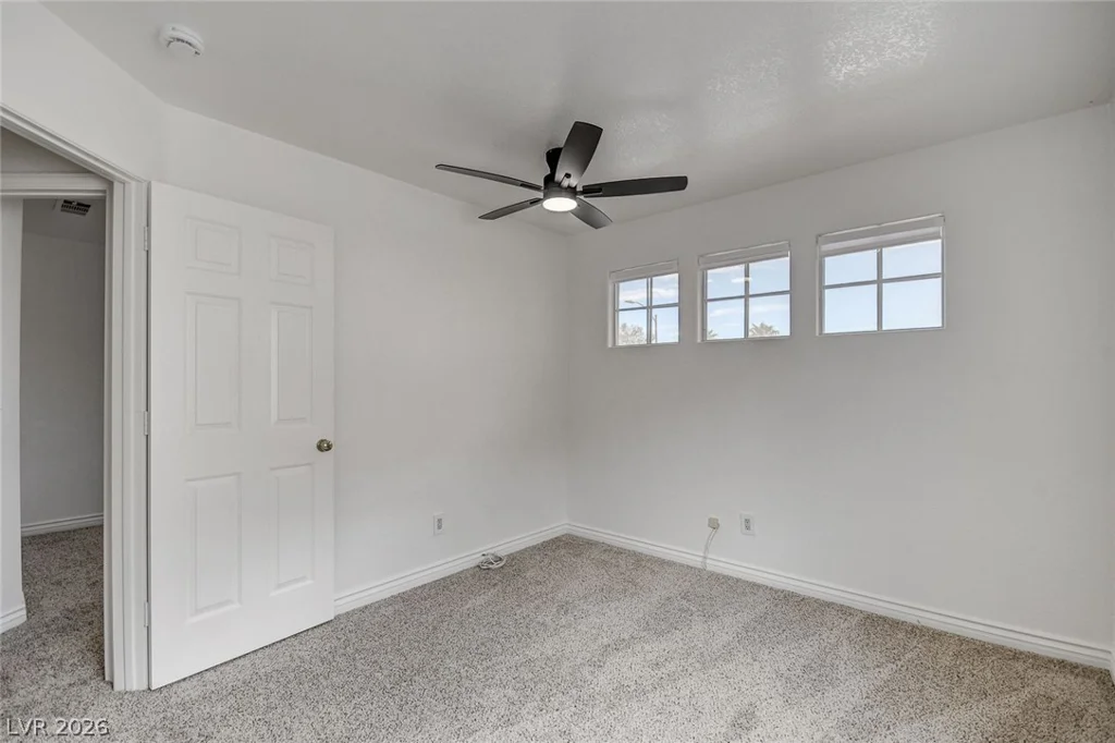 2329 Homeland, Las Vegas, NV 89128